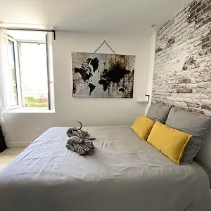 https://le-petit-atelier.inbrittany.com